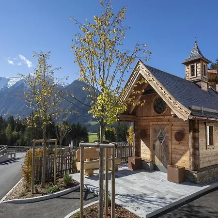 Chalet Retreat Near Kitzbuhel Alps Neukirchen am Großvenediger