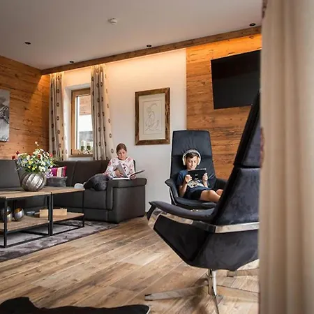 Retreat Near Kitzbuhel Alps Chalet *